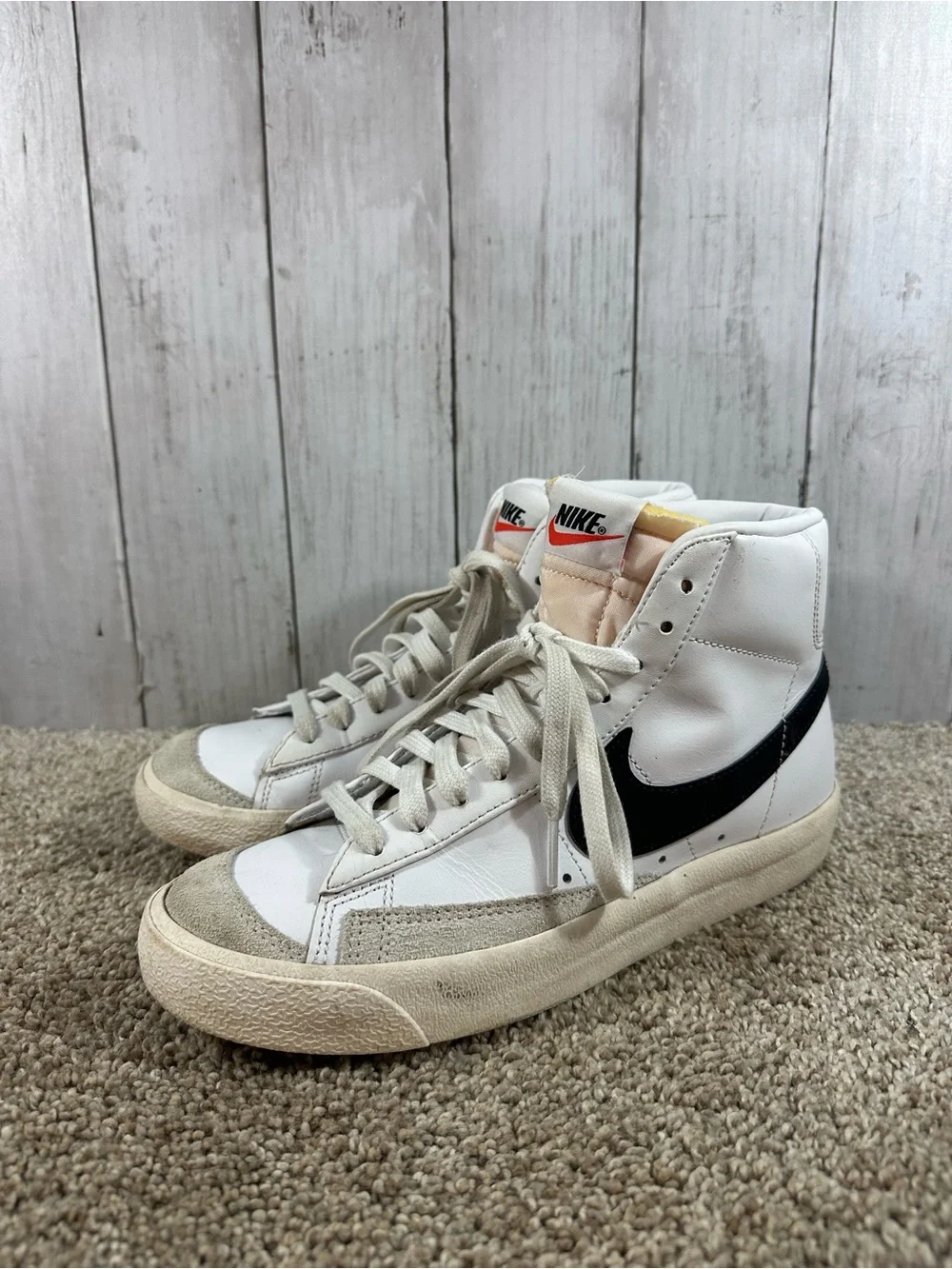 The Nike Blazer Mid '77 Vintage Sneakers Women’s 8